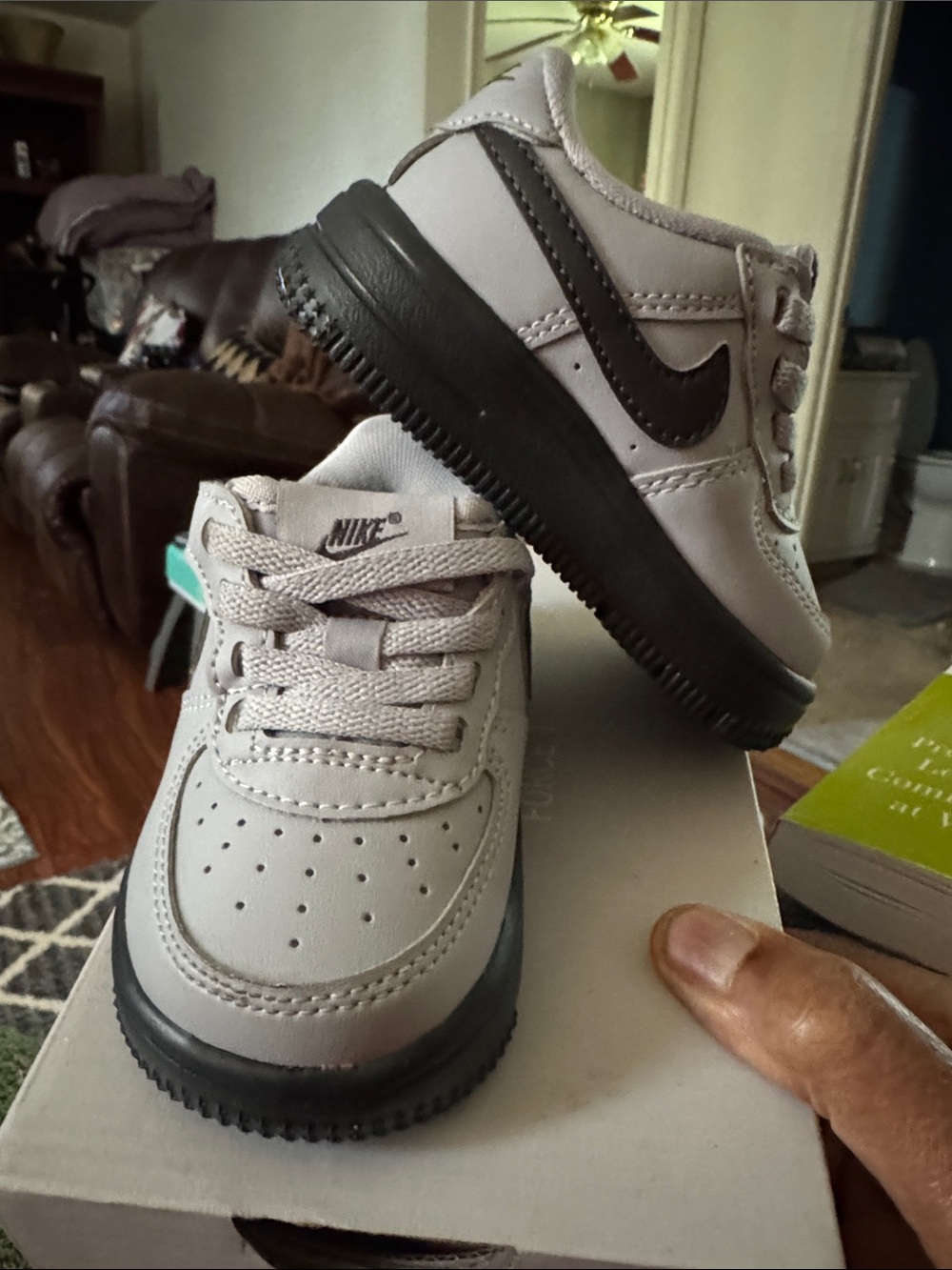 Nike Kids Light Gray and Black Low-Top Sneakers